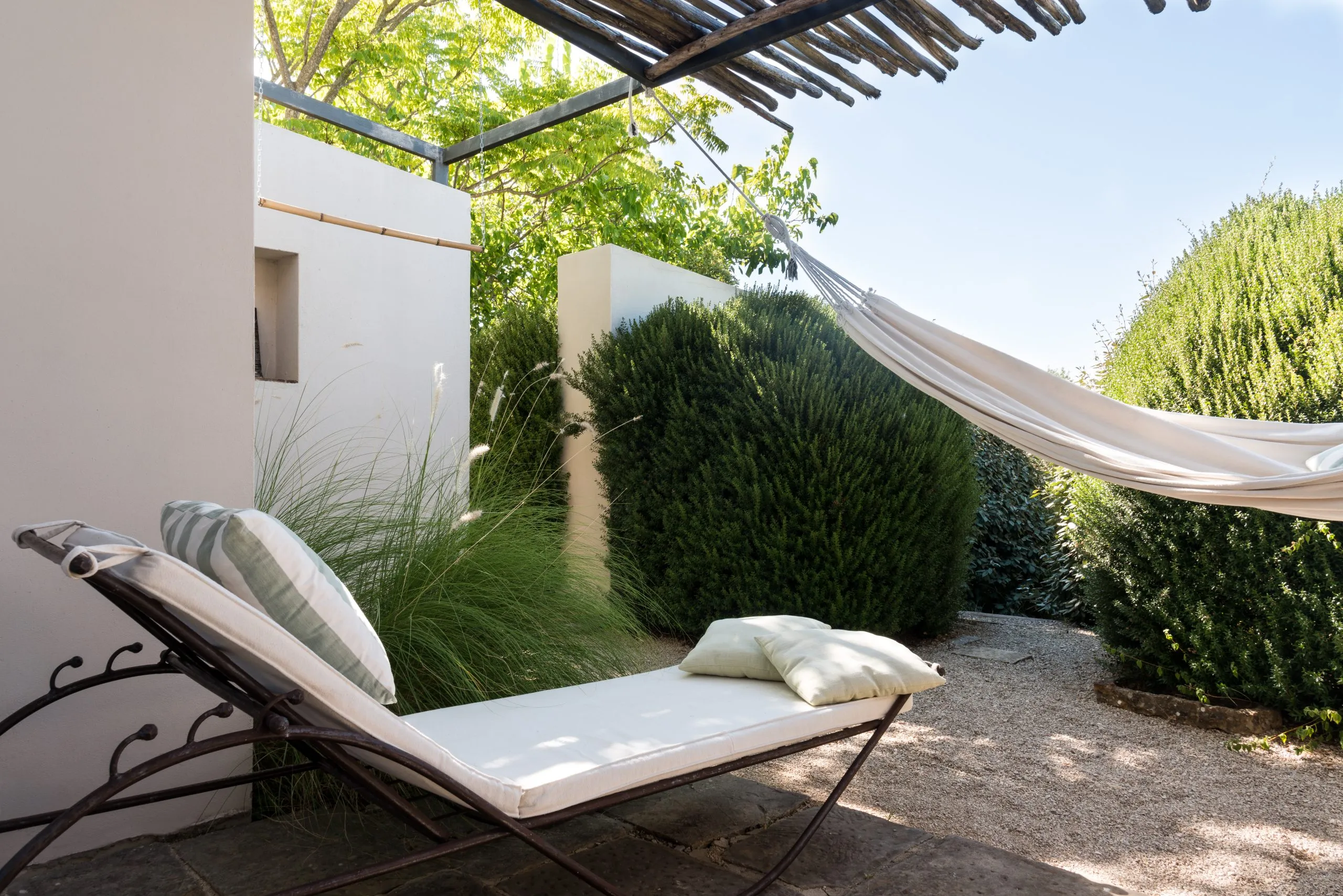 Casa Terra - 5 quartos no piso terreo com terraco